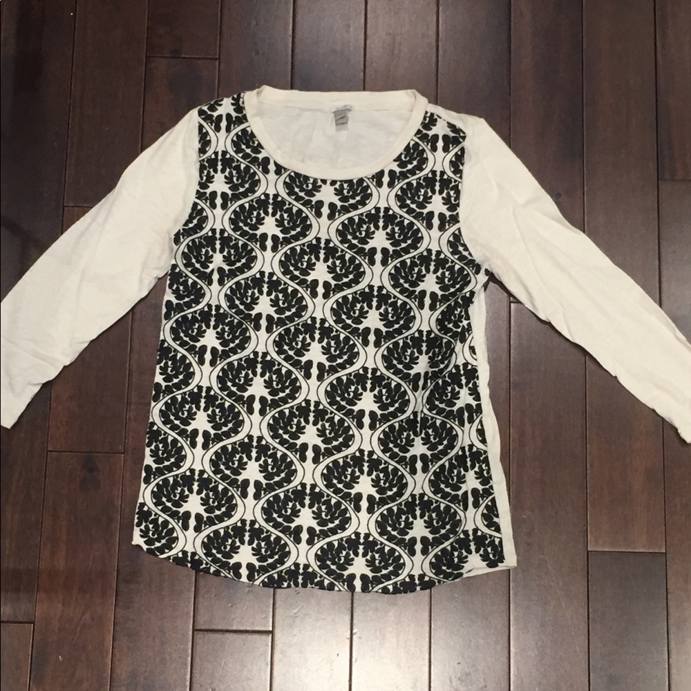 J Crew cotton  t shirt with black embroidery